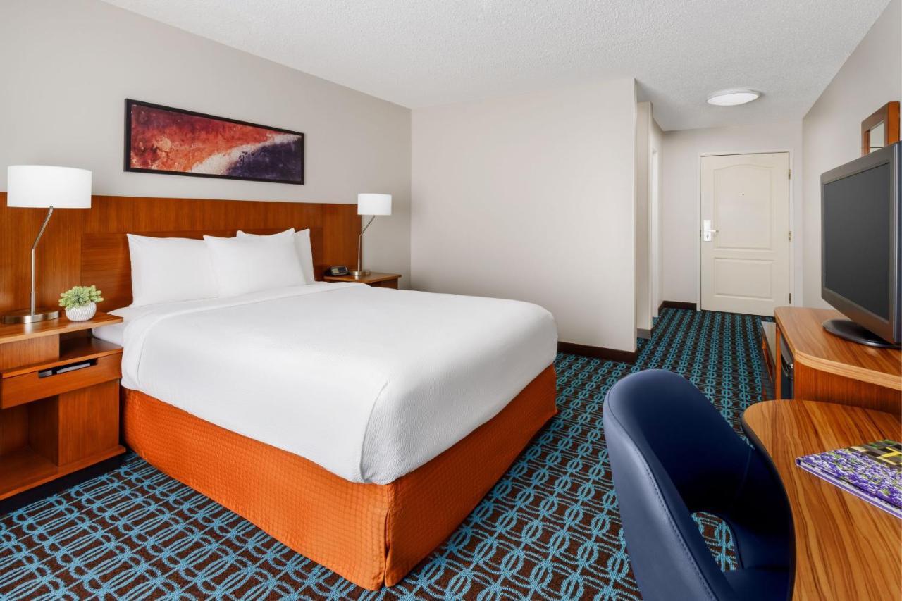 Fairfield Inn And Suites By Marriott Houston The Woodlands Exterior foto